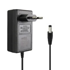 Şarj Adaptörü Weko 8.4 Volt - 2 Amper 5.5x2.5mm Uçlu Priz Tip Kırmızı Yeşil Ledli Yerli Üretim Akü